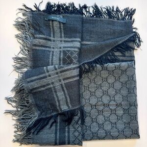 Gucci Surviee GG Monogram Logo Black And Grey Wool And Silk Blend Shawl Scarf